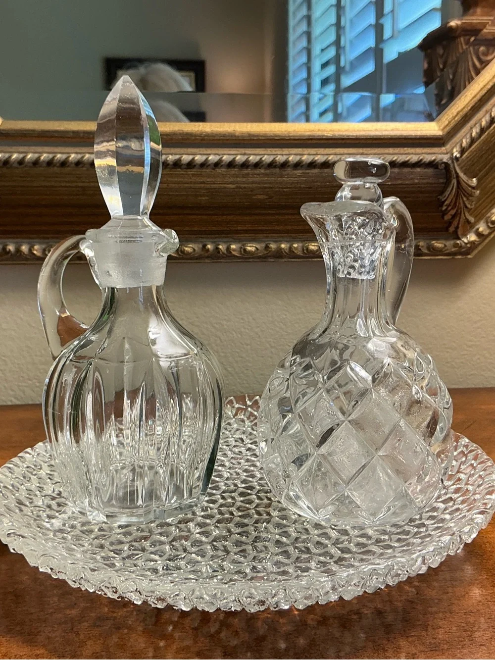 Clear Glass Cruet Set - Elegant Crystal-Style Oil and Vinegar Bottle Set